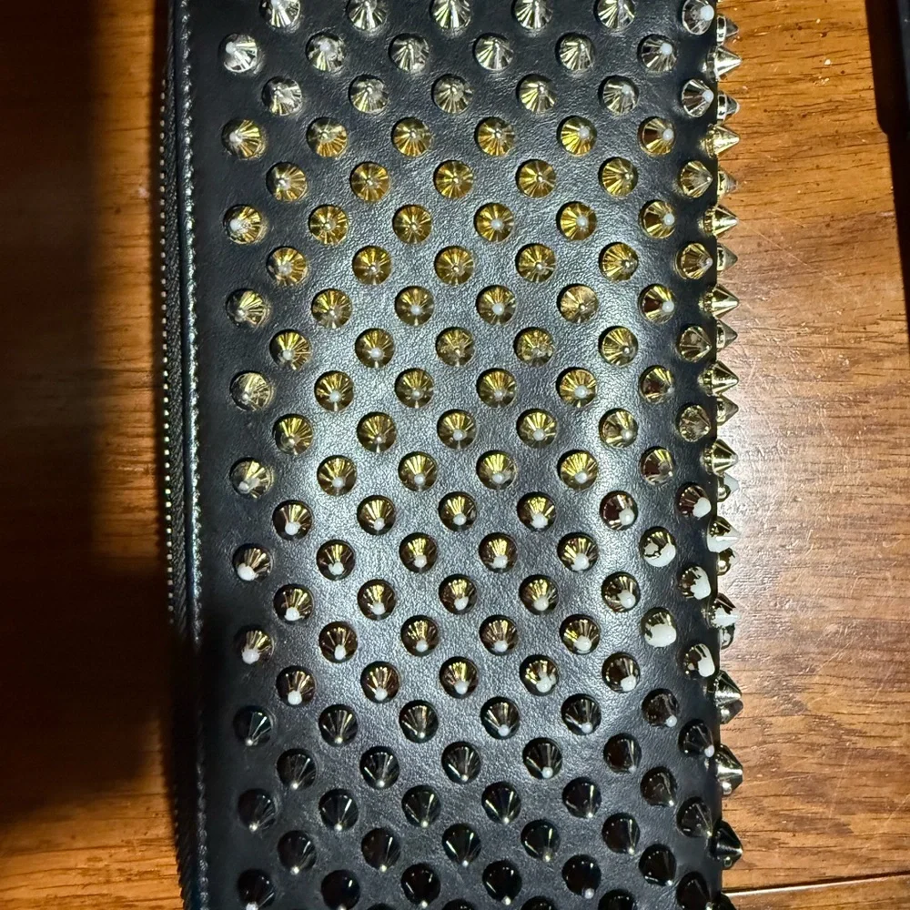 Christian Louboutin Red and Gold Zipper Wallet - Picture 3 of 14